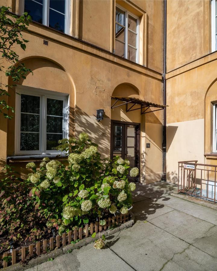 Two Bedroom Apartment For 6 People Варшава Экстерьер фото